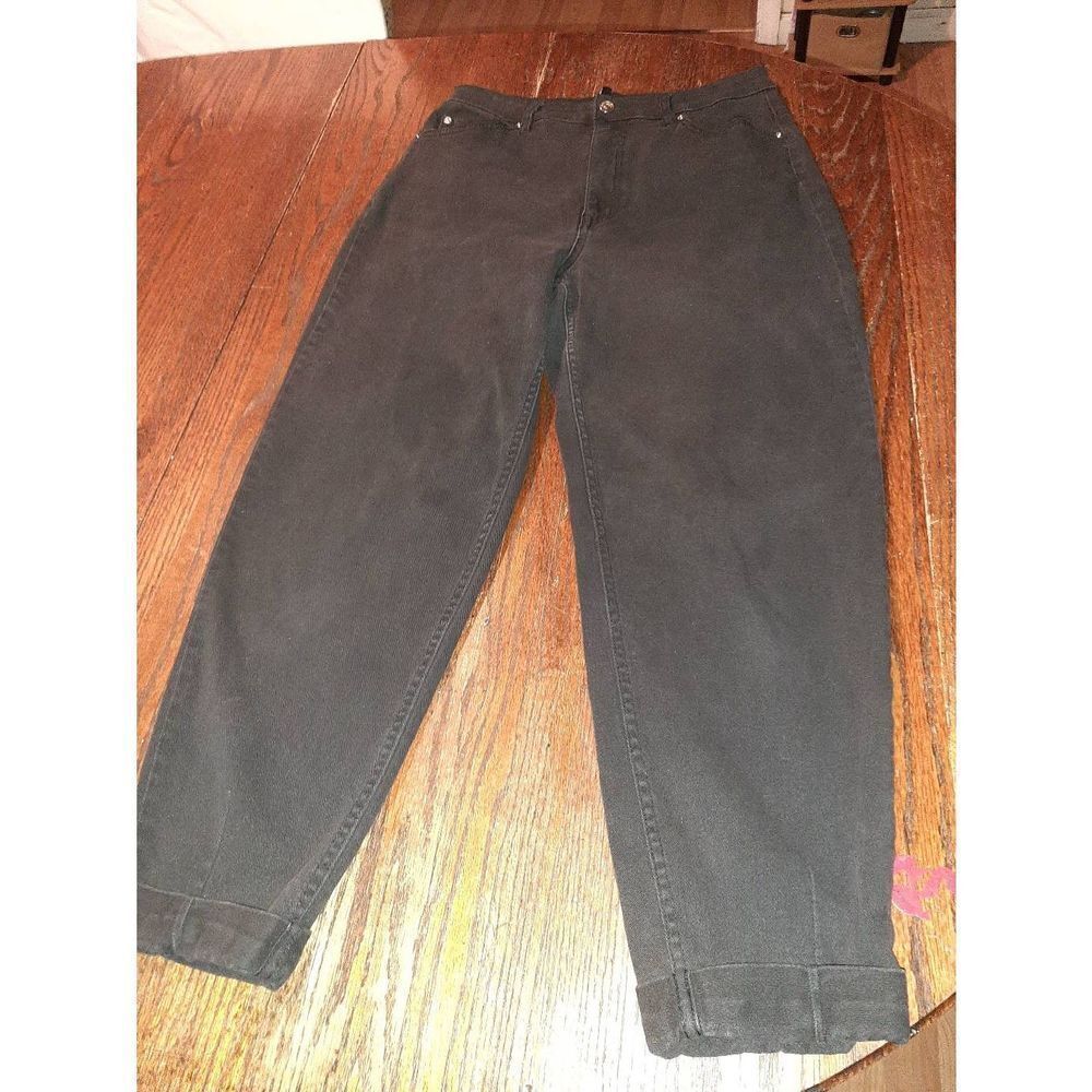 Size 10 Divided H&M Black Denim Jeans Cuffed Hem High Waist Casual Pants